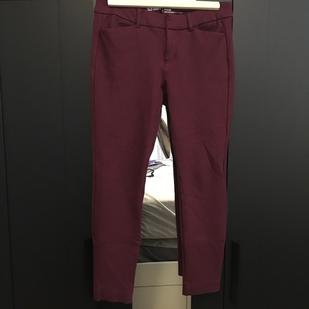 Old Navy Pixie Burgundy Pants w/ Built In Sculpt 6